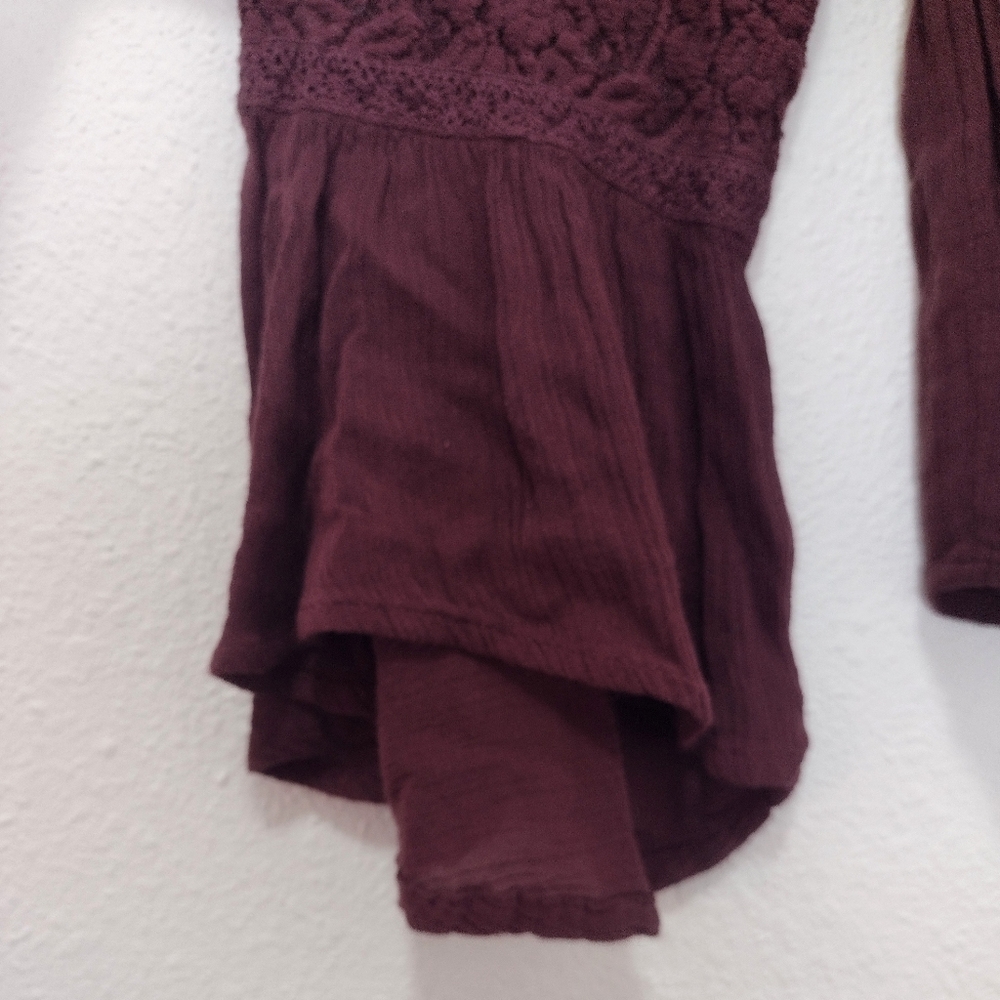 American Eagle Sheer Lace Panel Bell Sleeve V-Neck Flowy Peplum Blouse Wine Red - Picture 9 of 15